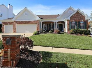 337 Avalon Chase Dr, Fenton, MO 63026