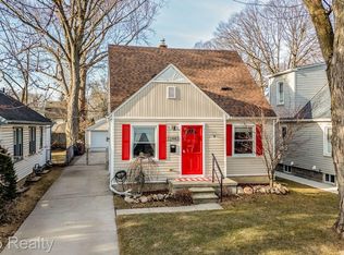 22443 Cleveland St, Dearborn, MI 48124