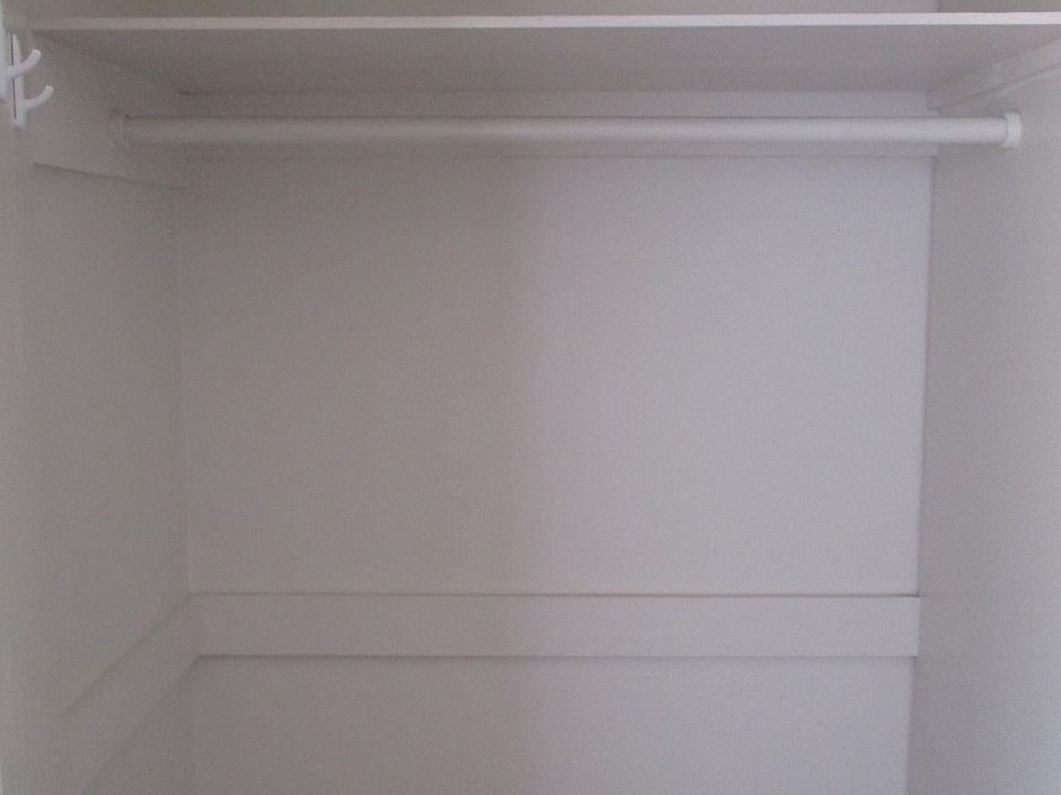 1st image of 7441 La Jolla Blvd #9