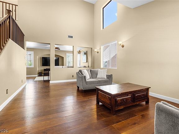 2nd image of 11229 Piazzale St