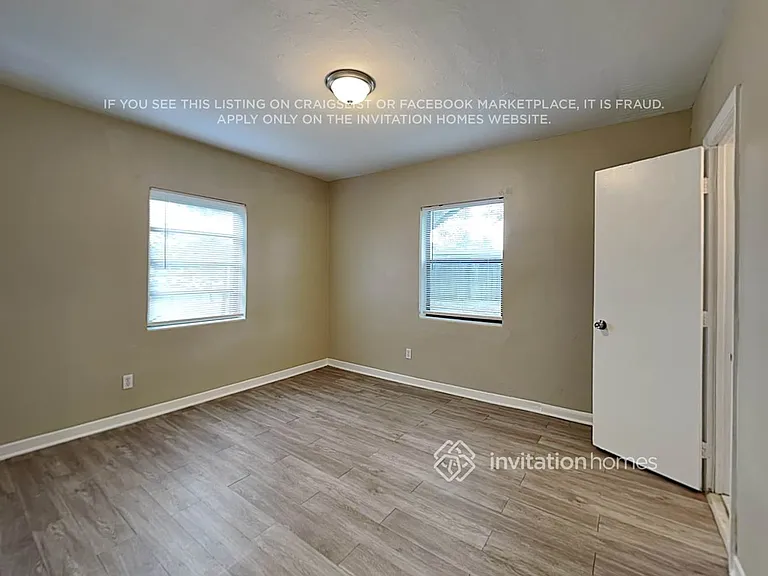 410 Florida Ave — Photo 8