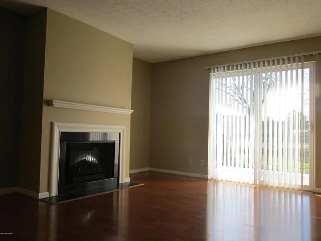 1517 La Fontenay Ct #1517 — Photo 2