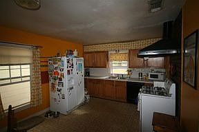 2nd image of 900 E Lake Dr