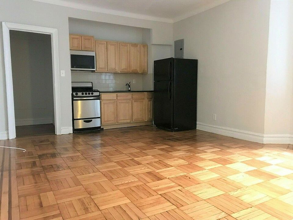 1st image of 645 Ocean Ave #2G