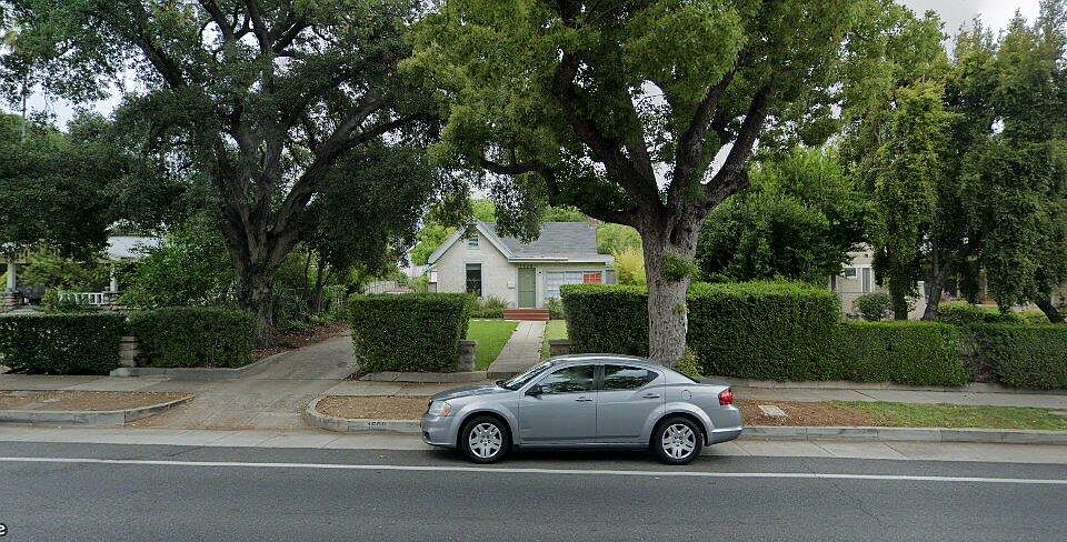 1st image of 1508 N Los Robles Ave