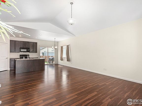 4th image of 892 Settlers Dr