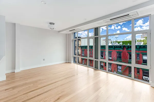 Rented by Nolita Group | media 16