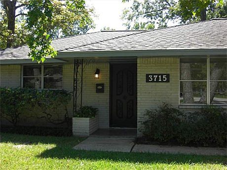 2nd image of 3715 Valleyfield Dr