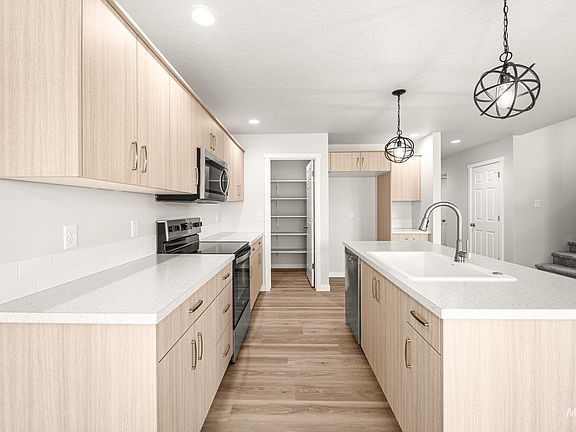 6th image of this home
