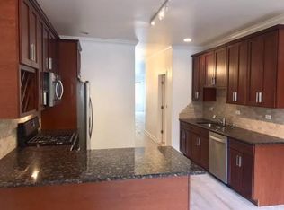 6722 S Ridgeland Ave #1, Chicago, IL 60649