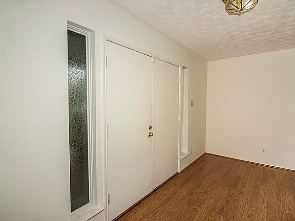 5th image of 16447 Havenhurst Dr