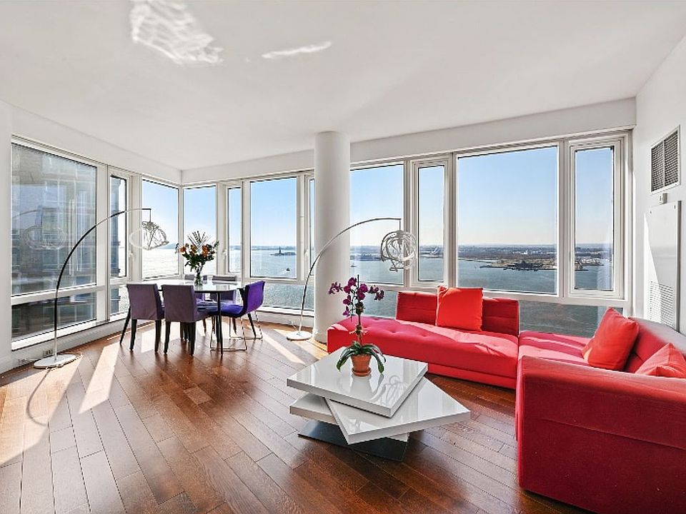 1st image of 70 Little St W Unit 23E