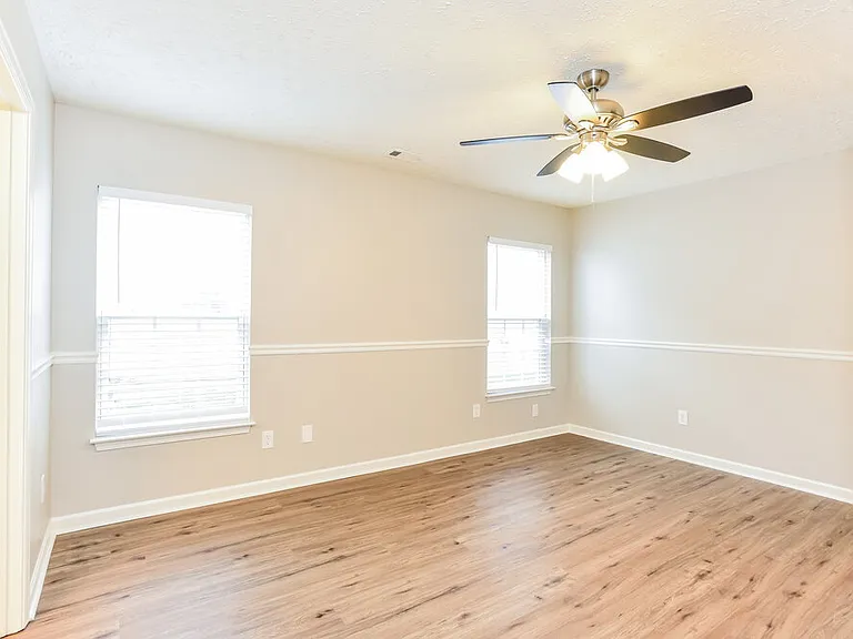 4002 Deer Run Trce — Photo 11