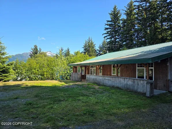 223 Tower Rd, Haines, AK 99827