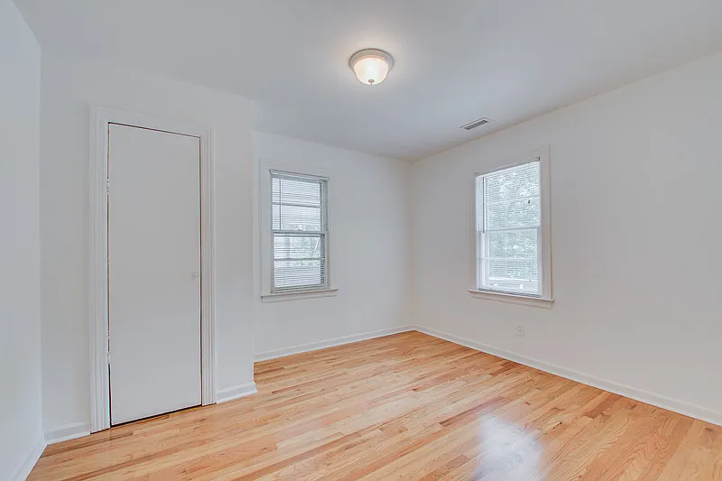2 bed, 1025 sqft, $1,850 — Photo 4