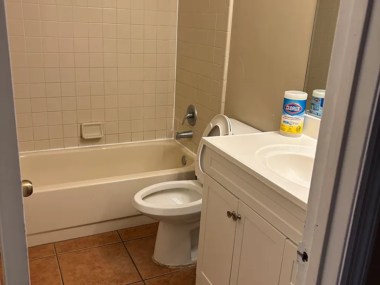 11 Silver Park Cir — Photo 2