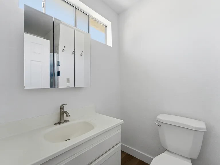 4320 Mammoth Ave #207 — Photo 15