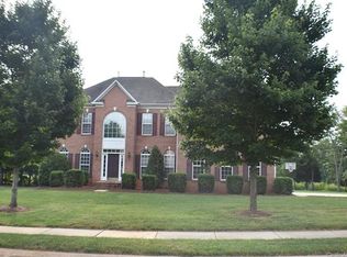 3020 Strawberry Rd, Matthews, NC 28104