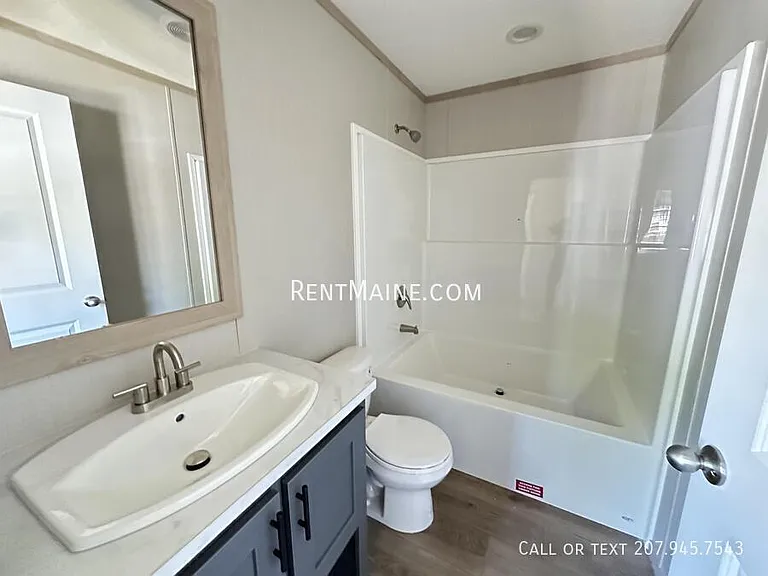 438 Finson Rd #18 — Photo 5