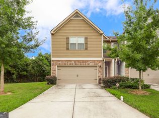 7867 Rock Rose Ln, Fairburn, GA 30213