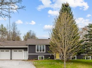 462 Anglican Church Rd, Tay Valley, ON K7H3C6