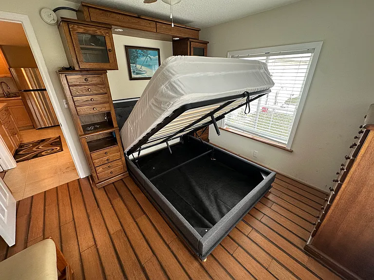 Storage under bed - dust free