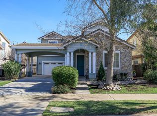 561 Stetson Dr, Oakdale, CA 95361