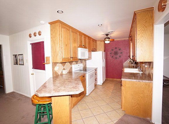 5th image of 1436 Westbrook Ave