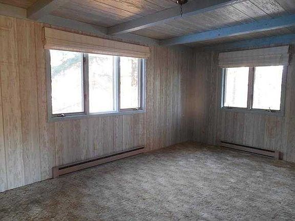 alpine highlands bedroom 1