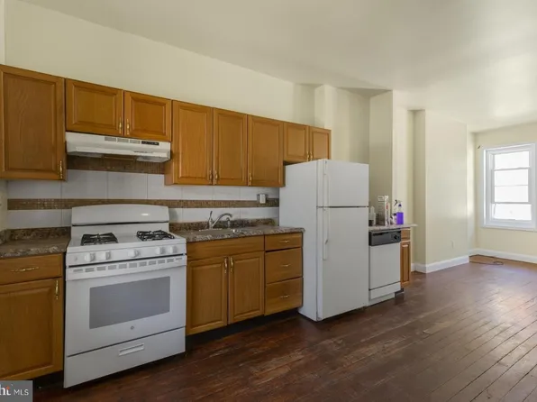 1331 S Hollywood St, Philadelphia, PA 19146