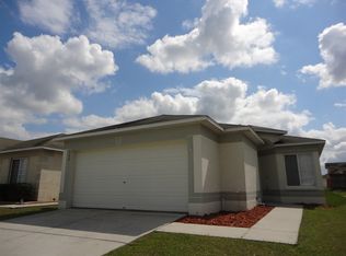 532 Scarlet Maple Ct, Plant City, FL 33563