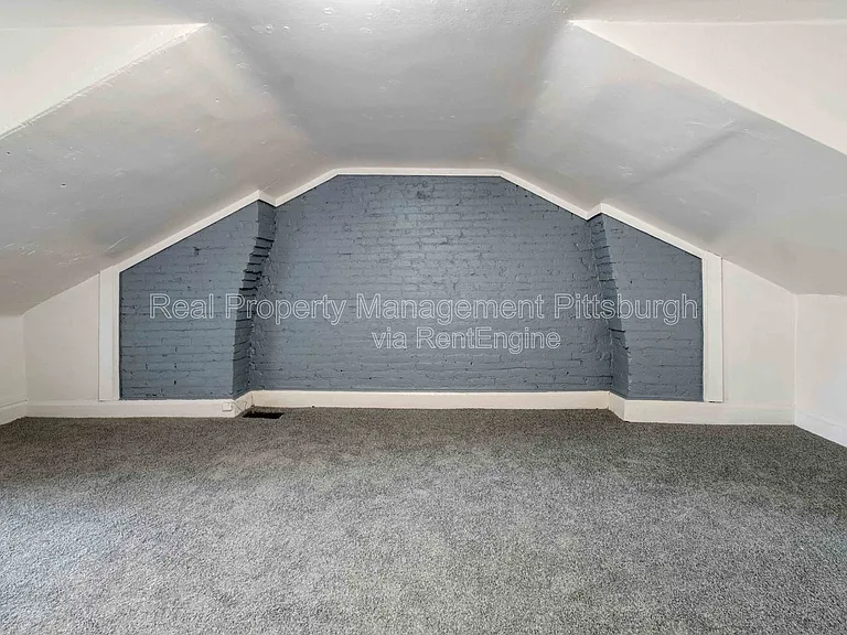 31 Miltenberger St — Photo 15