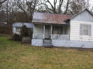 2828 Raymond Rd, SHEPHERDSVILLE, KY 40165