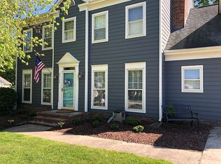 8712 Goose Ct, Charlotte, NC 28277