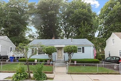 22 Arborfield Rd Photo 1