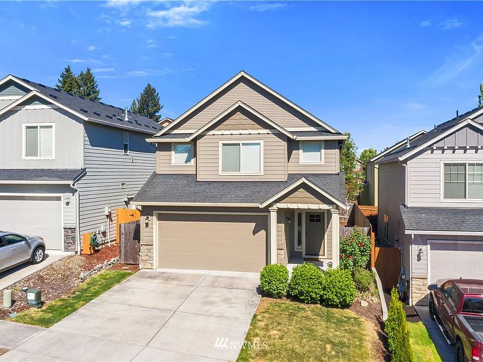 1st image of 6111 NE 57th Pl