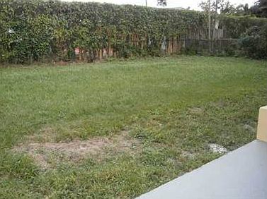 5th image of 5947 NW 16th Ct