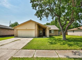 2115 Ravenwind Rd, Houston, TX 77067