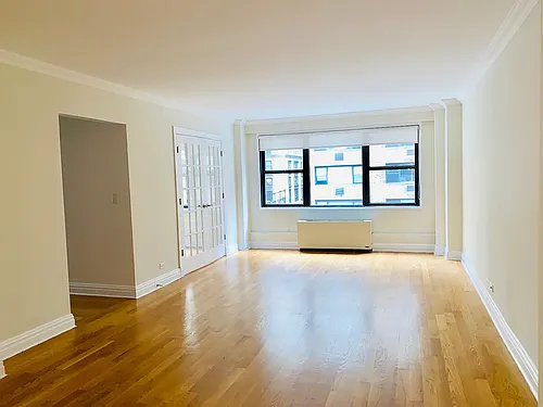 141 E 33rd St Photo 1 141 E 33rd St Photo 1