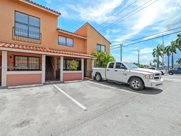 2770 W 60th Pl APT 202, Hialeah, FL 33016
