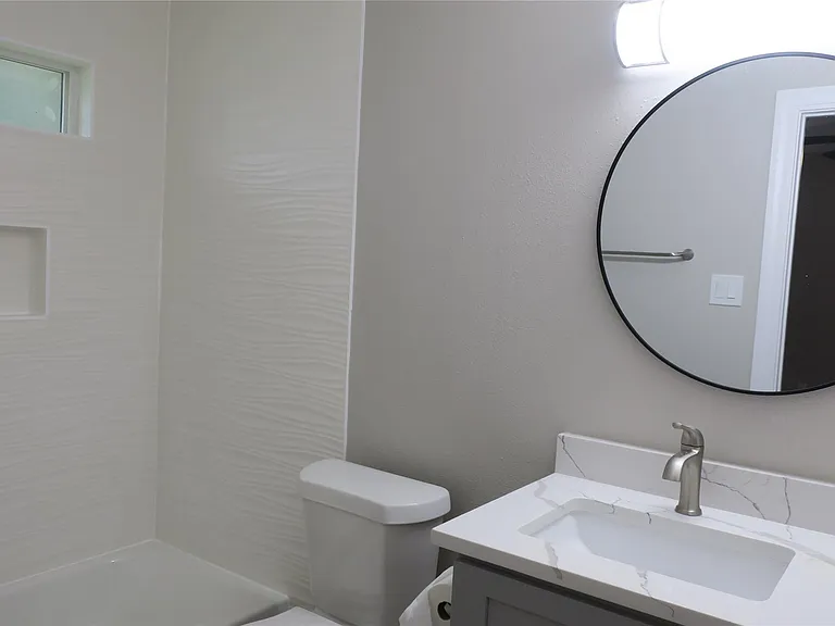 411 Cole St — Photo 13