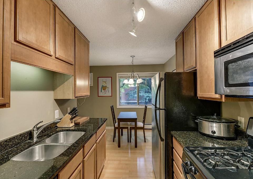 1st image of 3540 Hennepin Ave APT 218