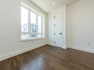 172 Central Ave #2, Brooklyn, NY 11221