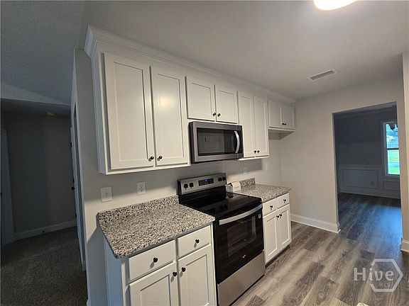 5th image of 170 Northridge Drive