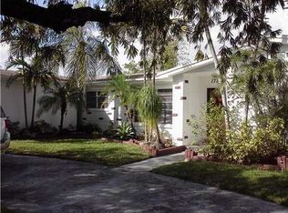 1715 W 80th St, Hialeah, FL 33014