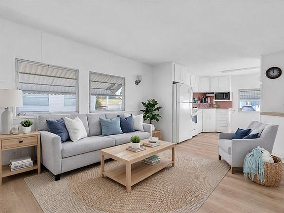 5th image of 7801 34TH AVENUE N #6
