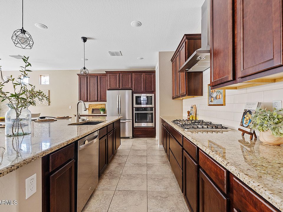 1st image of 772 N 153RD Avenue