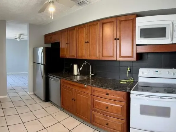 1534 NE 3rd Ave #1, Fort Lauderdale, FL 33304