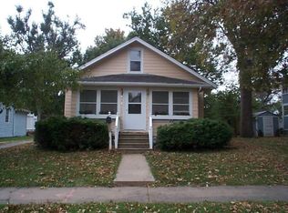410 E Adams Ave, Fairfield, IA 52556