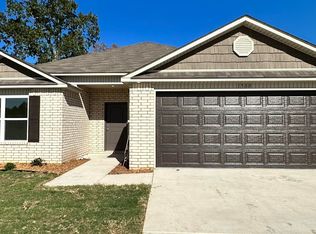 1580 Carillon Ln, Conway, AR 72034